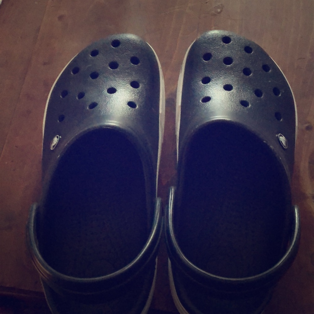 Black and White Crocs Size 10